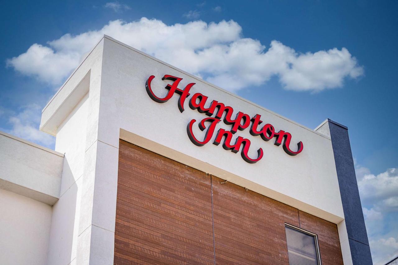 Hampton Inn Morgantown Bagian luar foto